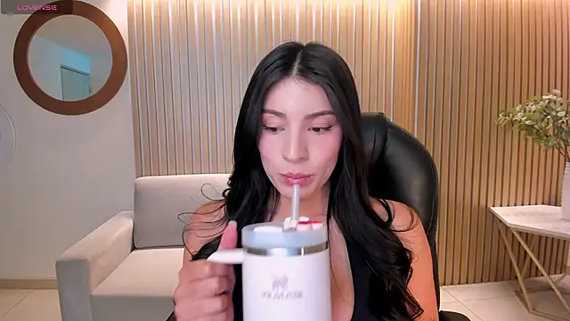 MaddisonTaylor1 online show from 04-04-26, 07:33