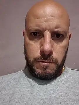 Snapshot of danmep8387 chatting on 02-14-26, 03:58 danmep8387 online show from 02-14-26, 03:58