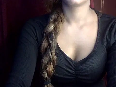 heartless Queen online show from 11-01-25, 04:36