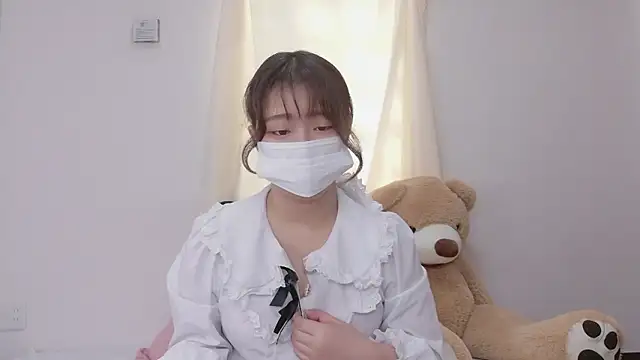 Snapshot of Mio_781 chatting on 11-06-25, 05:30 Mio 781 online show from 11-06-25, 05:30