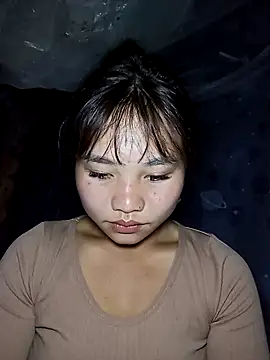 Snapshot of EllyBaby20 chatting on 09-11-25, 10:54 EllyBaby20 online show from 09-11-25, 10:54