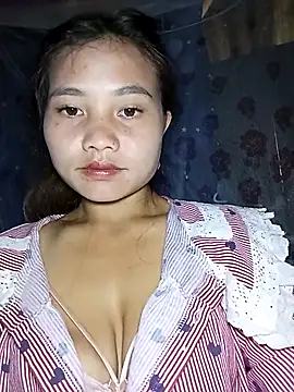 Snapshot of EllyBaby20 chatting on 09-25-25, 02:15 EllyBaby20 online show from 09-25-25, 02:15