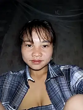 Snapshot of EllyBaby20 chatting on 10-02-25, 12:17 EllyBaby20 online show from 10-02-25, 12:17