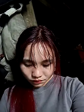 Snapshot of EllyBaby20 chatting on 10-04-25, 02:20 EllyBaby20 online show from 10-04-25, 02:20