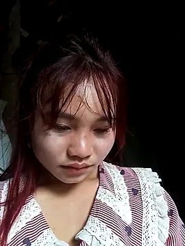 Snapshot of EllyBaby20 chatting on 10-20-25, 01:06 EllyBaby20 online show from 10-20-25, 01:06