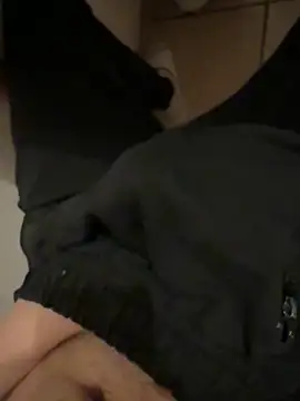 Snapshot of Dicksxd chatting on 12-20-25, 09:55 Dicksxd online show from 12-20-25, 09:55