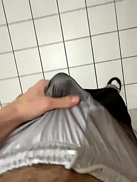 Snapshot of Dicksxd chatting on 01-10-26, 09:41 Dicksxd online show from 01-10-26, 09:41