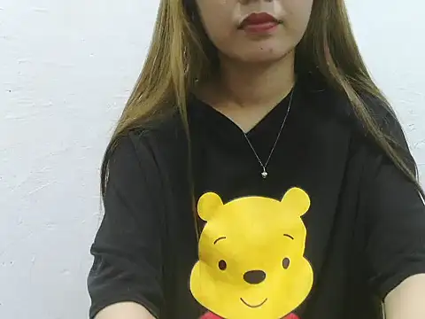 Snapshot of B-e-l-l-e chatting on 02-15-26, 05:37 B-e-l-l-e online show from 02-15-26, 05:37