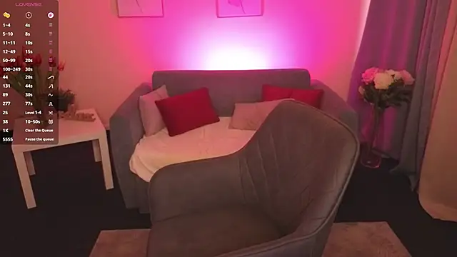 Snapshot of evafolver chatting on 02-27-26, 09:20 evafolver online show from 02-27-26, 09:20