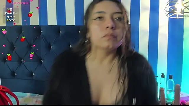 valeria rouse28 online show from 09-17-25, 04:19