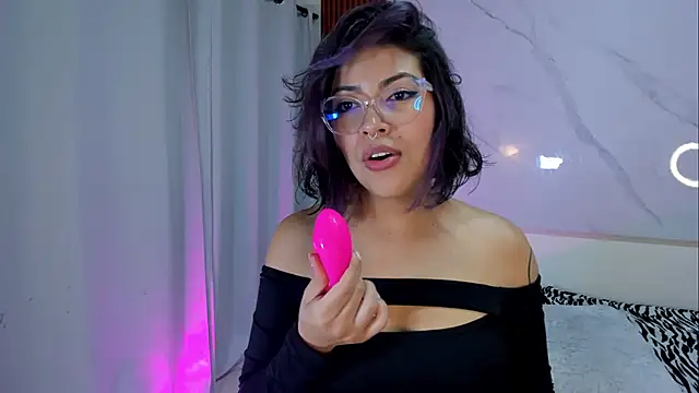 sara zc online show from 12-19-25, 11:50