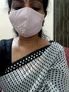 Snapshot of Rithya27 chatting on 10-04-25, 06:28 Rithya27 online show from 10-04-25, 06:28