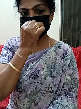 Snapshot of Rithya27 chatting on 11-13-25, 06:07 Rithya27 online show from 11-13-25, 06:07