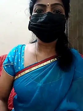 Snapshot of Rithya27 chatting on 11-14-25, 06:39 Rithya27 online show from 11-14-25, 06:39