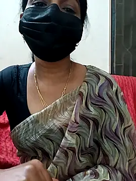 Snapshot of Rithya27 chatting on 11-25-25, 06:19 Rithya27 online show from 11-25-25, 06:19