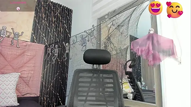 maia bianchi online show from 10-23-25, 01:54