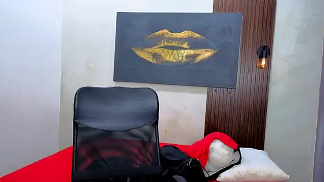 Snapshot of DylanGuss chatting on 09-09-25, 11:43 DylanGuss online show from 09-09-25, 11:43