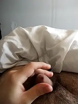 MagneticLust online show from 09-10-25, 07:03