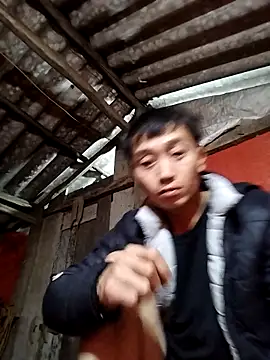 Snapshot of Boytasexy chatting on 11-04-25, 03:55 Boytasexy online show from 11-04-25, 03:55