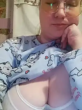 Kiss Eva online show from 01-28-25, 06:07