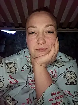 Kiss Eva online show from 03-13-26, 09:21