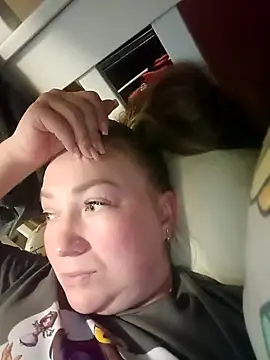 Kiss Eva online show from 03-17-26, 08:01