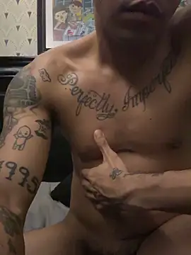 Snapshot of KarlKambing chatting on 11-08-25, 05:34 KarlKambing online show from 11-08-25, 05:34