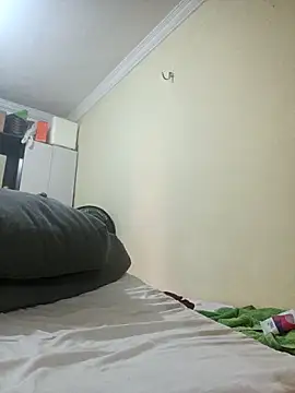 Italo gay online show from 10-12-25, 04:17