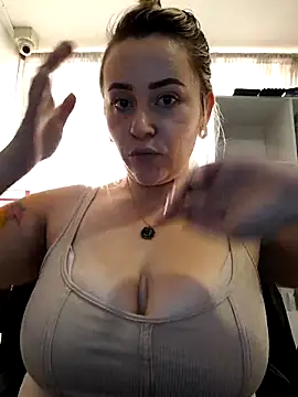 CurvyLust x online show from 10-10-25, 03:44