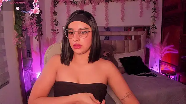 paulha miller online show from 10-10-25, 12:04