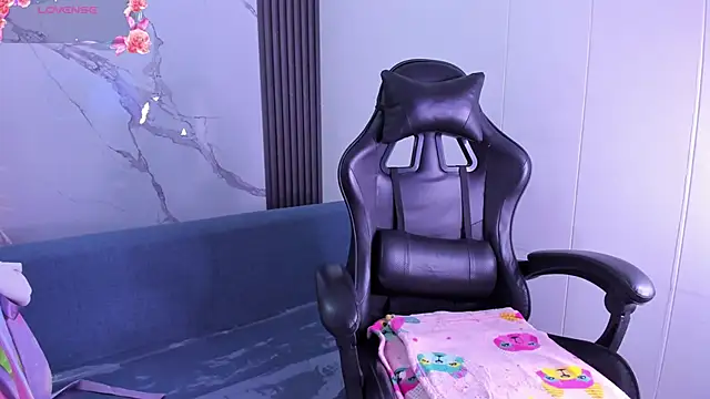 ShaunaDream online show from 01-11-26, 04:06