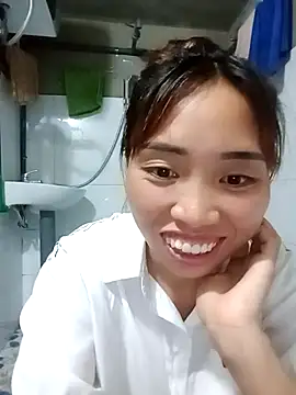 Snapshot of sulove_xx chatting on 09-11-25, 02:17 sulove xx online show from 09-11-25, 02:17