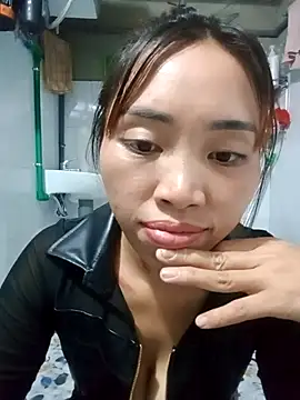 Snapshot of sulove_xx chatting on 09-19-25, 01:23 sulove xx online show from 09-19-25, 01:23