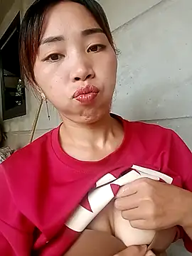 Snapshot of sulove_xx chatting on 09-23-25, 12:57 sulove xx online show from 09-23-25, 12:57