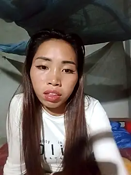 Snapshot of sulove_xx chatting on 10-11-25, 11:42 sulove xx online show from 10-11-25, 11:42