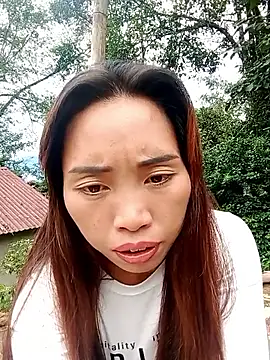 Snapshot of sulove_xx chatting on 10-21-25, 04:24 sulove xx online show from 10-21-25, 04:24