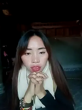 Snapshot of sulove_xx chatting on 11-06-25, 02:45 sulove xx online show from 11-06-25, 02:45