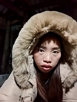 Snapshot of sulove_xx chatting on 11-19-25, 03:45 sulove xx online show from 11-19-25, 03:45