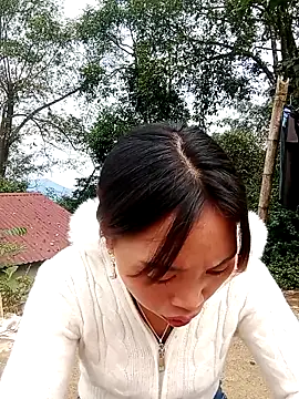 Snapshot of sulove_xx chatting on 11-21-25, 04:11 sulove xx online show from 11-21-25, 04:11