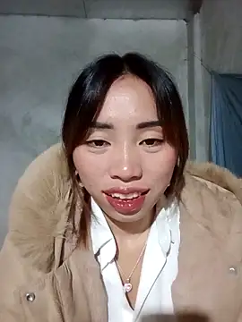 Snapshot of sulove_xx chatting on 11-23-25, 12:43 sulove xx online show from 11-23-25, 12:43