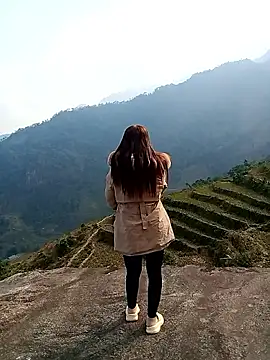 Snapshot of sulove_xx chatting on 12-02-25, 02:28 sulove xx online show from 12-02-25, 02:28