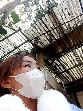 Snapshot of sulove_xx chatting on 01-09-26, 03:42 sulove xx online show from 01-09-26, 03:42