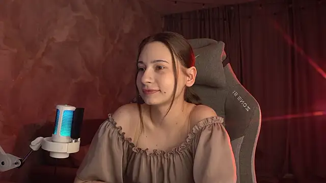 LumeNova online show from 03-30-26, 02:12