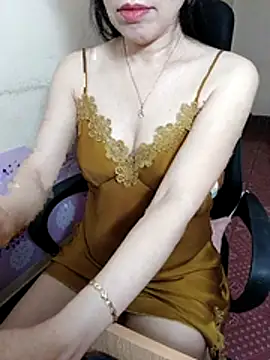 Moona heny online show from 04-14-26, 11:44