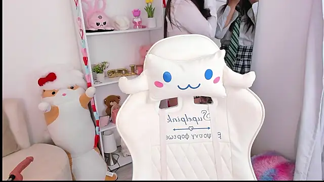 dolce antonellaa online show from 02-17-26, 03:36