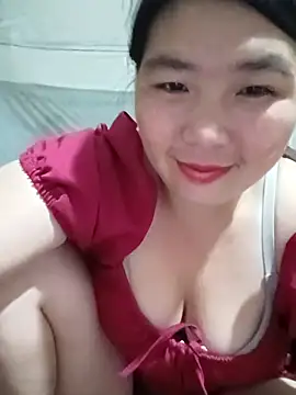 Snapshot of quynhkoolbae chatting on 05-10-26, 01:22 quynhkoolbae online show from 05-10-26, 01:22