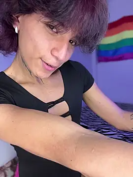 Snapshot of bellamy_095 chatting on 02-16-26, 10:06 bellamy 095 online show from 02-16-26, 10:06