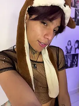 Snapshot of bellamy_095 chatting on 02-26-26, 05:34 bellamy 095 online show from 02-26-26, 05:34