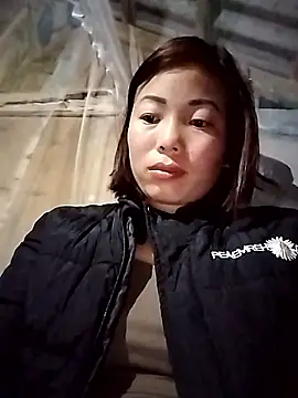 Annaacutee online show from 01-13-26, 09:42