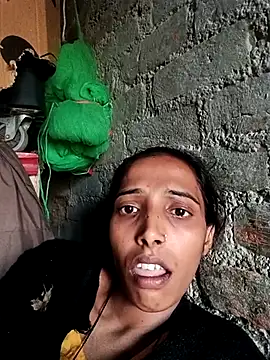 Pinki thakur 1 online show from 11-24-25, 06:02